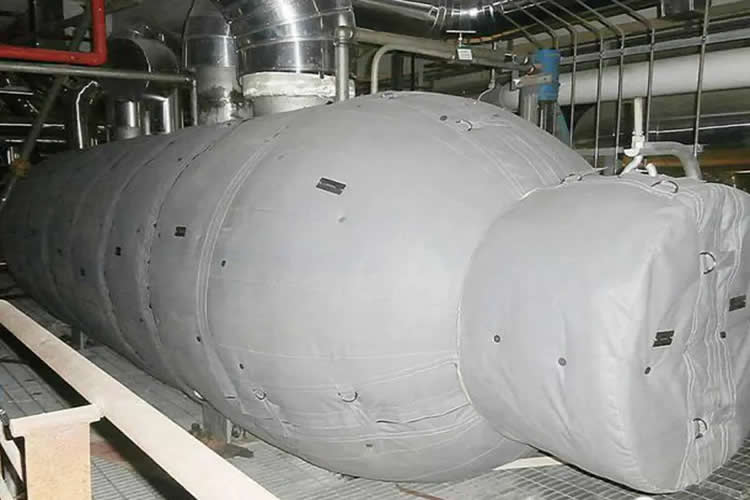 再沸器保溫,再沸器<a href=http://www.tzxyjj.com/e/tags/?tagname=%E4%BF%9D%E6%B8%A9%E5%A5%97 target=_blank class=infotextkey>保溫套</a>,<a href=http://www.tzxyjj.com/e/tags/?tagname=%E6%8D%A2%E7%83%AD%E5%99%A8%E4%BF%9D%E6%B8%A9 target=_blank class=infotextkey>換熱器保溫</a>